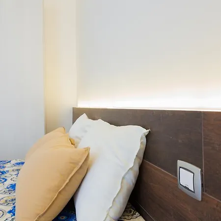 Casa Restino 2*