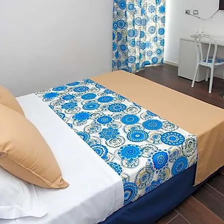 Bed & Breakfast Casa Restino 3*