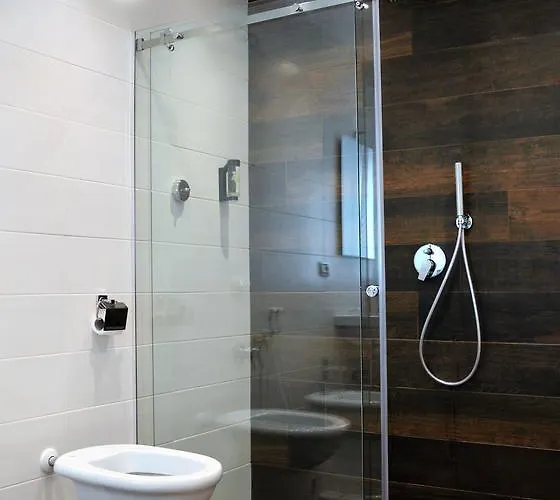 Alojamento de Acomodação e Pequeno-almoço Casa Restino